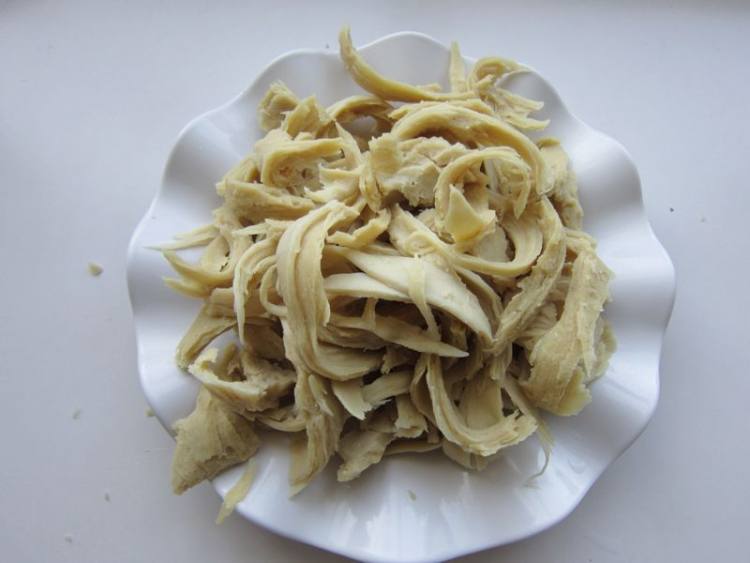 腊肉炒面筋步骤3