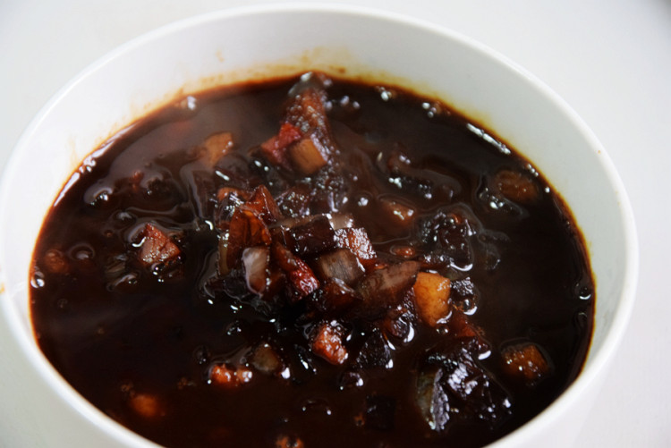 腊肉香肠焖饭步骤10