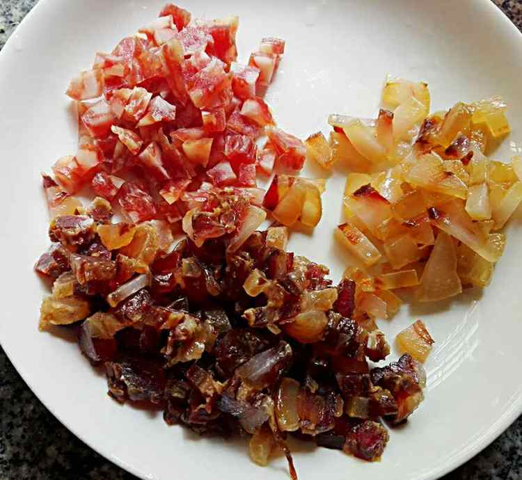 豌豆腊味饭步骤3