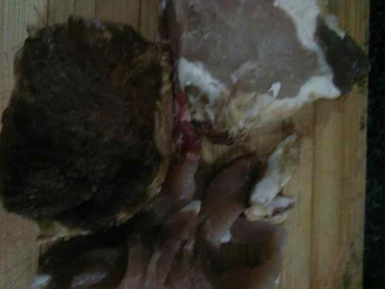 扁豆炒腊肉步骤1