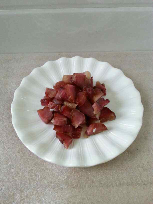 芋头腊肉饭步骤4