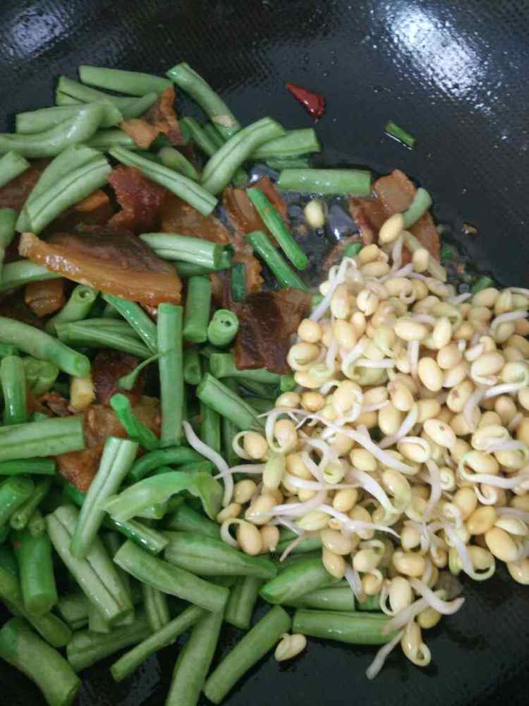 腊肉豆角蒸面步骤6