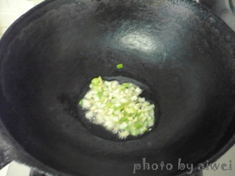 茶树菇炒腊肉步骤7