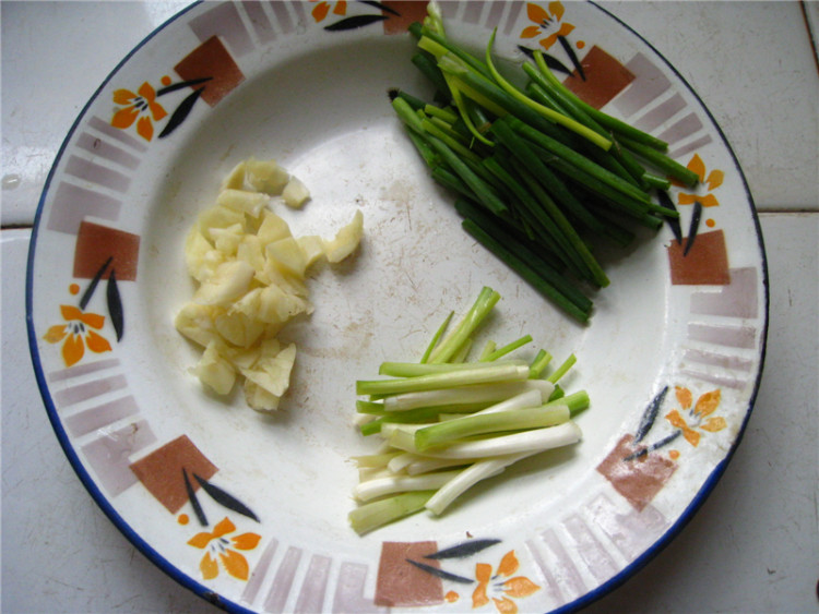 杏鲍菇炒腊肉步骤5