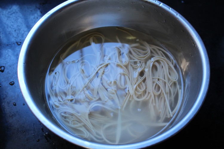 腊味双拼蒸百叶步骤2