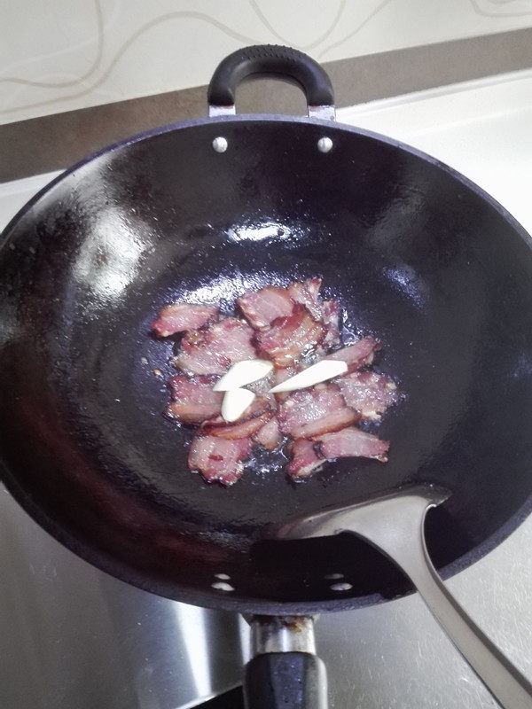 腊肉炒莴笋步骤3