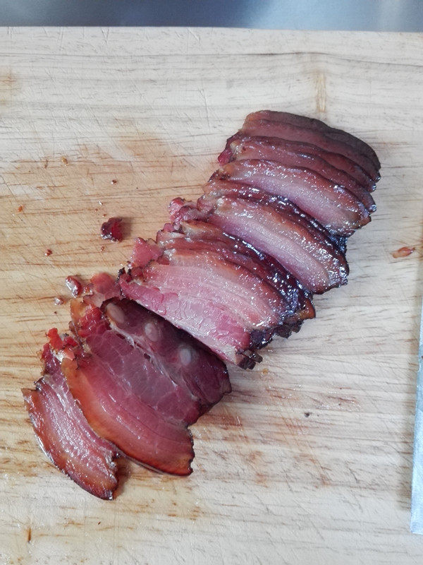 腊肉炒莴笋步骤2