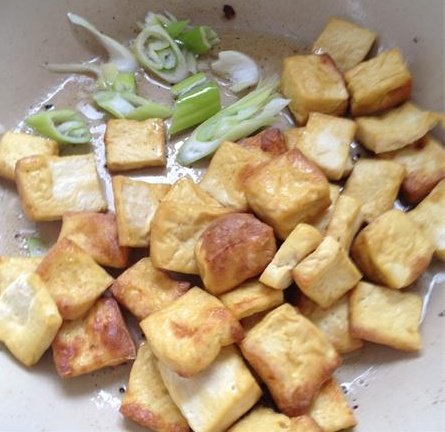 腊肉锅塌豆腐步骤9