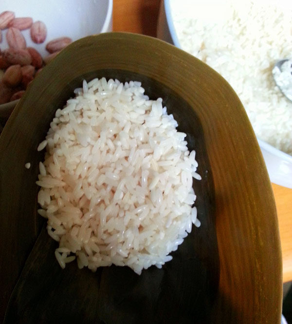 腊肉花生粽子步骤11