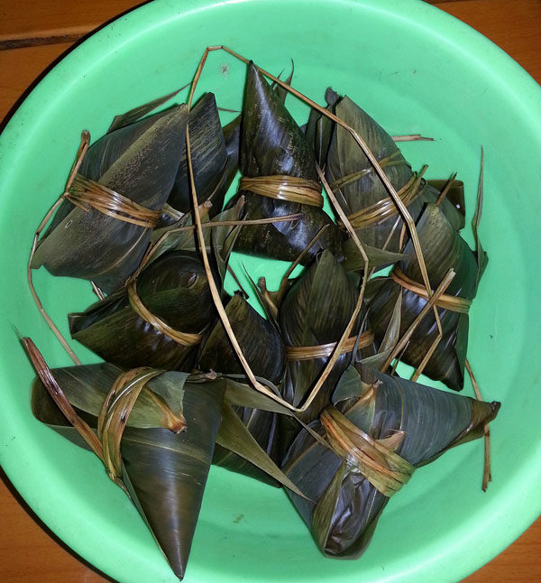腊肉花生粽子步骤13