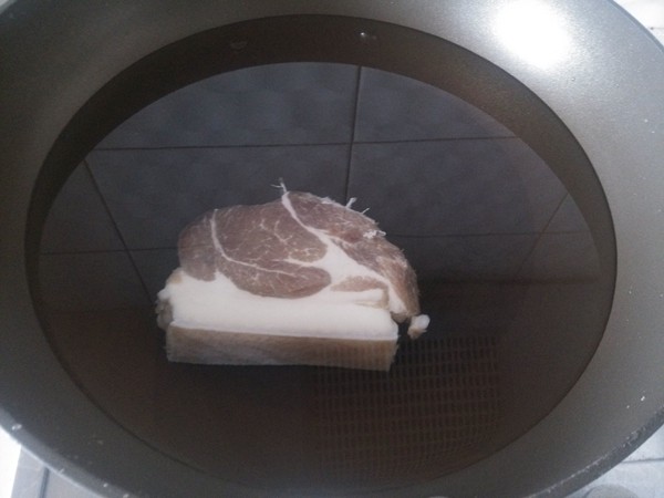 家常炒腊肉步骤2