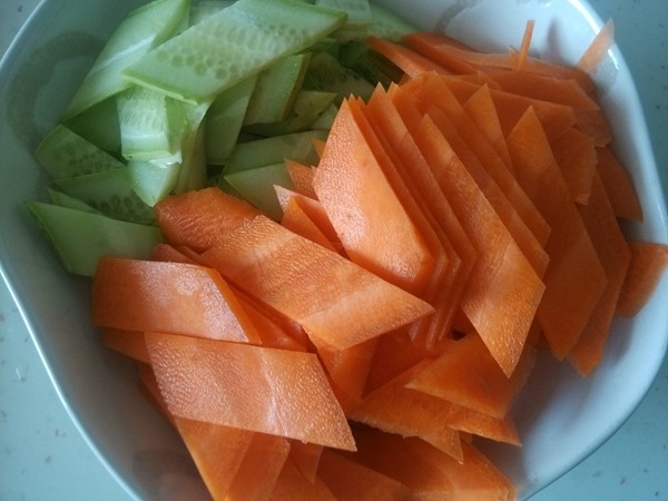 家常炒腊肉步骤3
