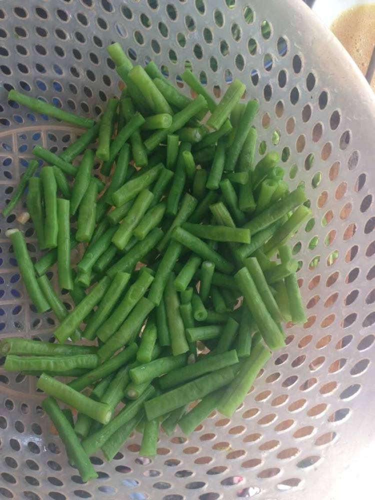 豆角炒腊肉步骤2