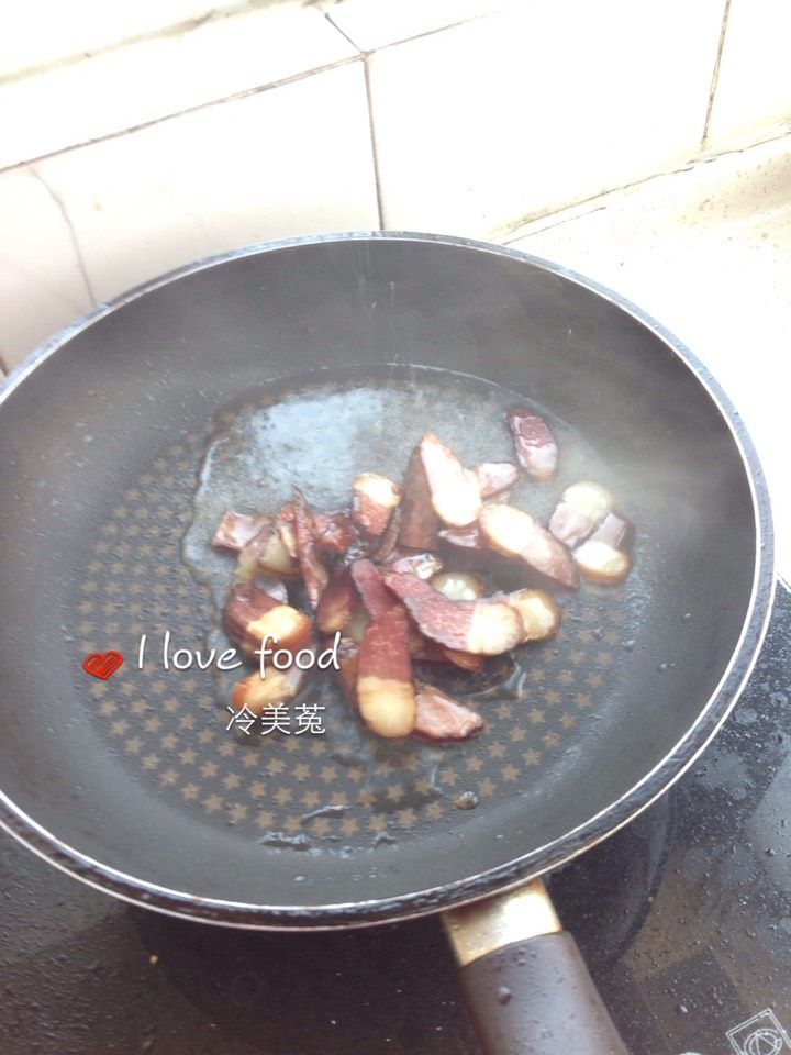 腊肉炒什锦菜步骤5