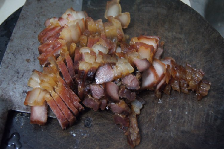 窝笋炒腊肉步骤5