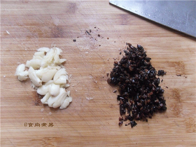 腊肉蒜蓉豉香粉条步骤3