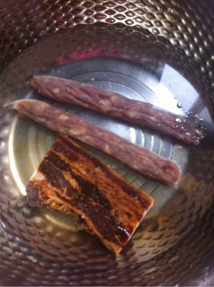 腊味双拼焖饭步骤3