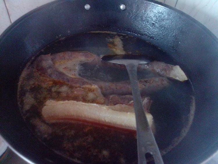 青椒蒜苔炒腊肉步骤3