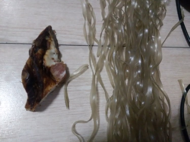 红薯粉条炖腊肉步骤1