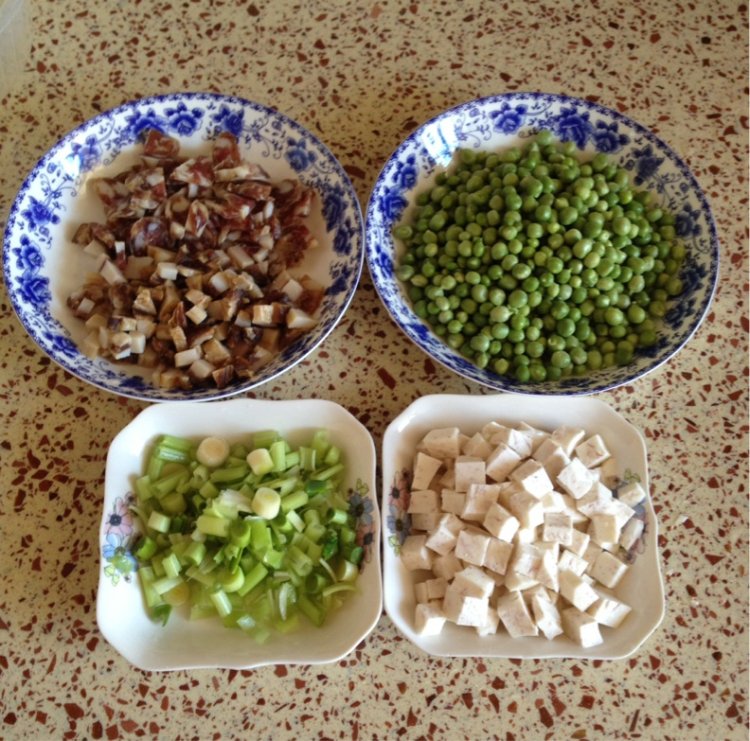 麦豆腊味焖饭步骤3