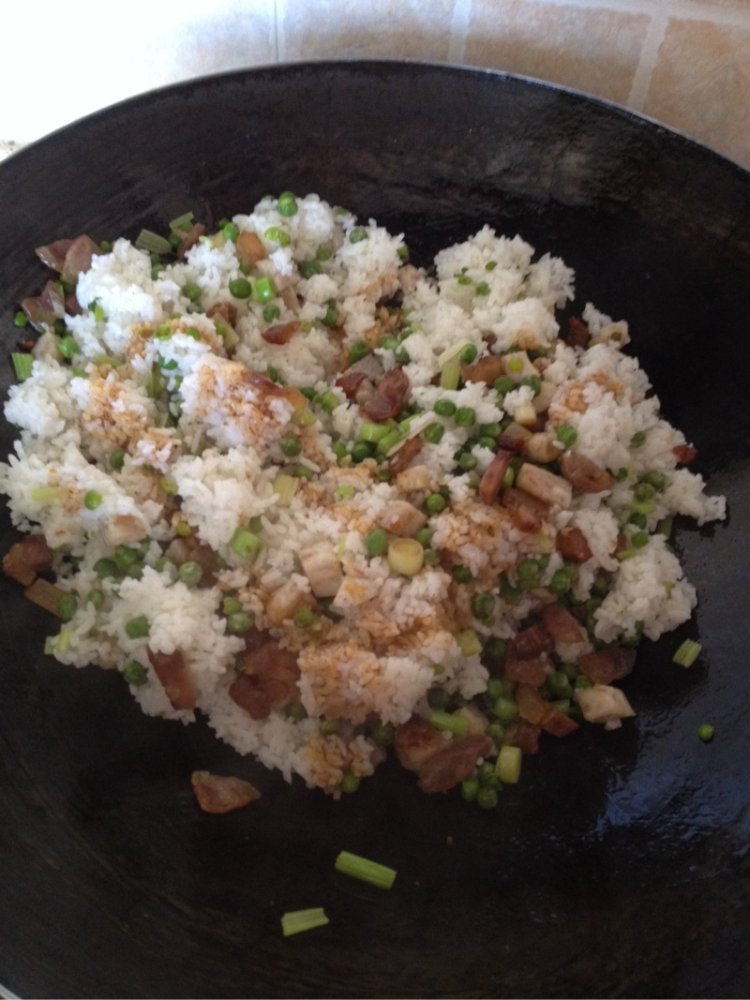 麦豆腊味焖饭步骤12