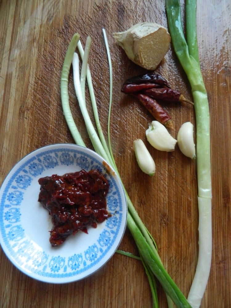 干锅腊肉萝卜步骤3