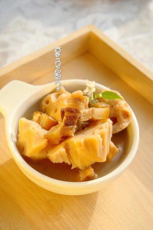 腊肉煲莲藕步骤7