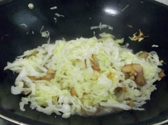 卷心菜炒腊肉步骤6