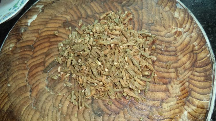 干豆角蒸油豆腐步骤2