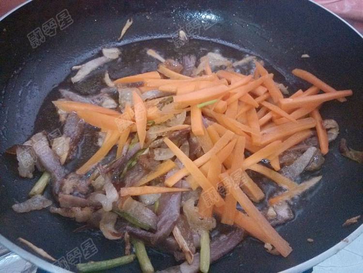 腊肉茭白步骤5