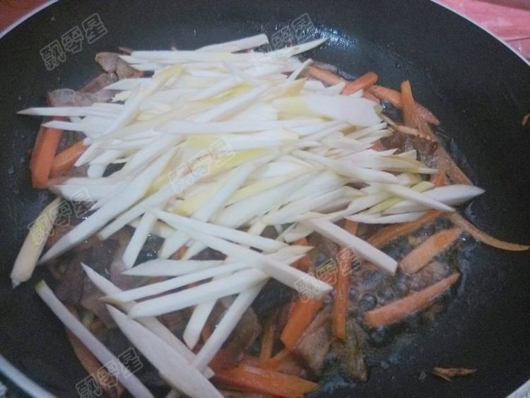 腊肉茭白步骤6