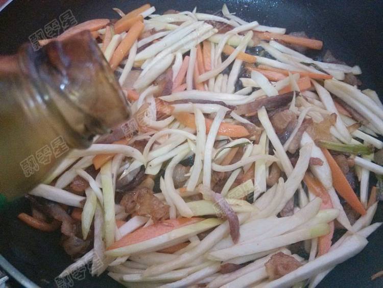 腊肉茭白步骤7