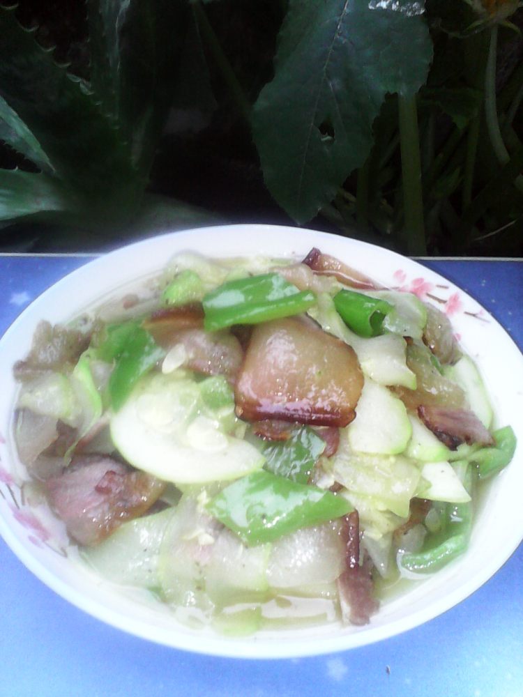 腊肉炒西葫芦步骤10