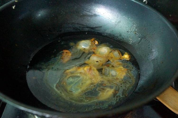 腊肉煮观音豆腐步骤4