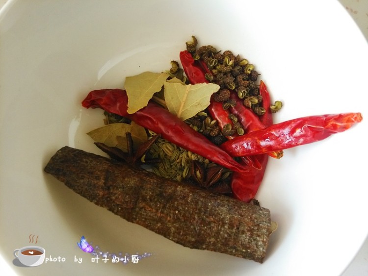 卤煮腊肉步骤5