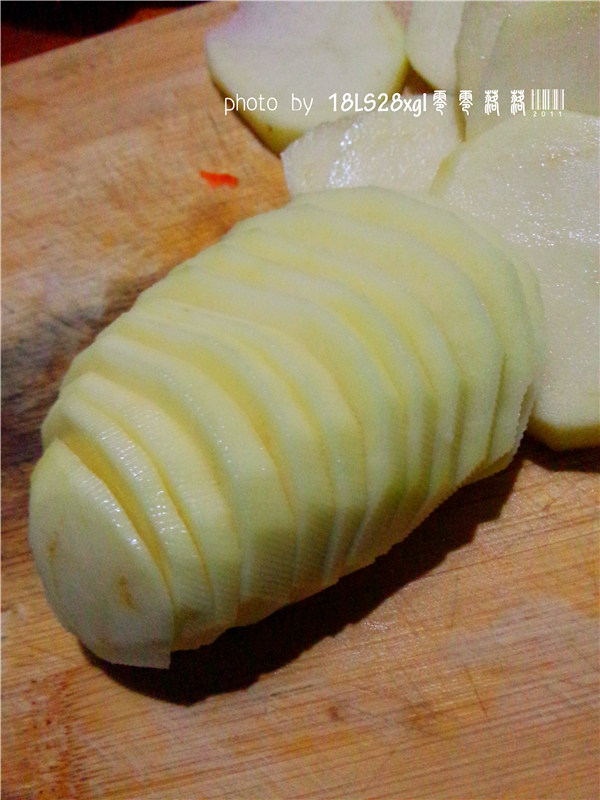 土豆腊肉步骤2