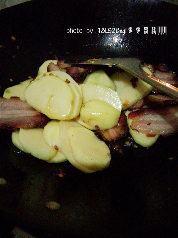 土豆腊肉步骤8