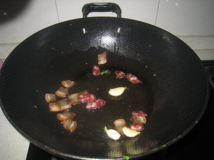 腊味炒迟菜心步骤4