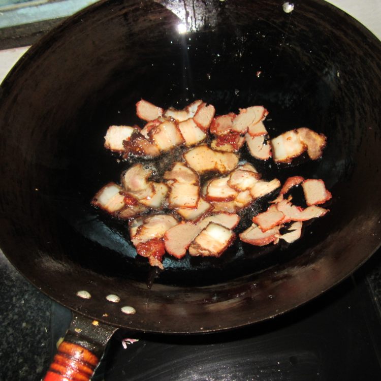 腊肉莴笋步骤2