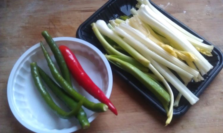 小炒腊味步骤2