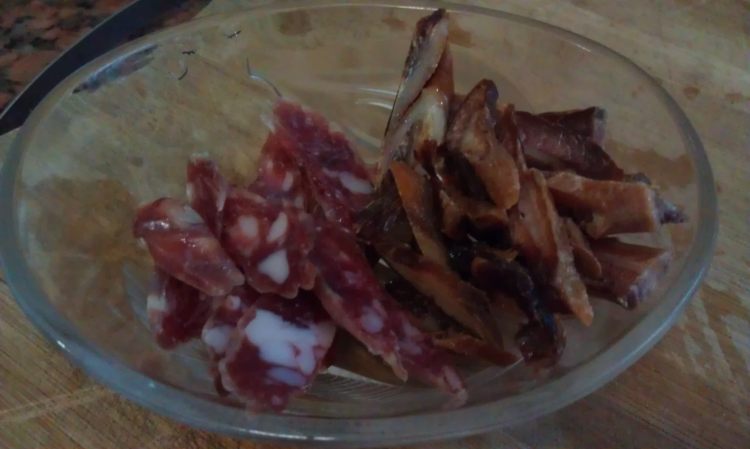 腊味窝蛋煲仔饭步骤5