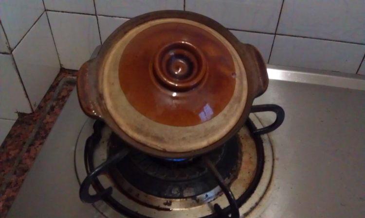 腊味窝蛋煲仔饭步骤12