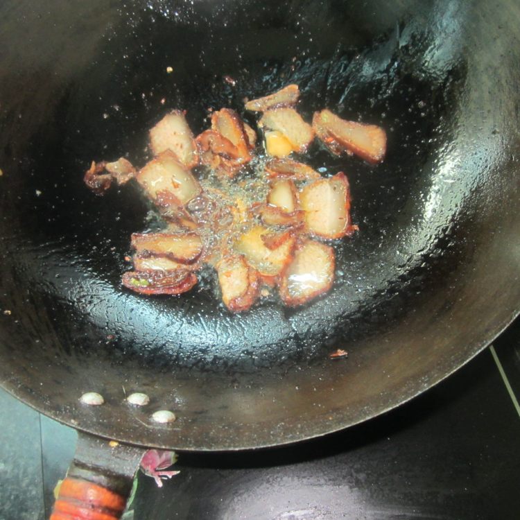 豉香干萝卜腊肉步骤4