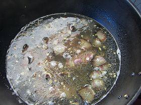 虫草花金针菇汤步骤7