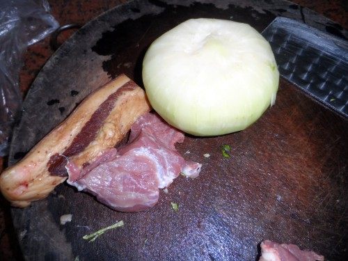腊肉炒大头菜步骤1