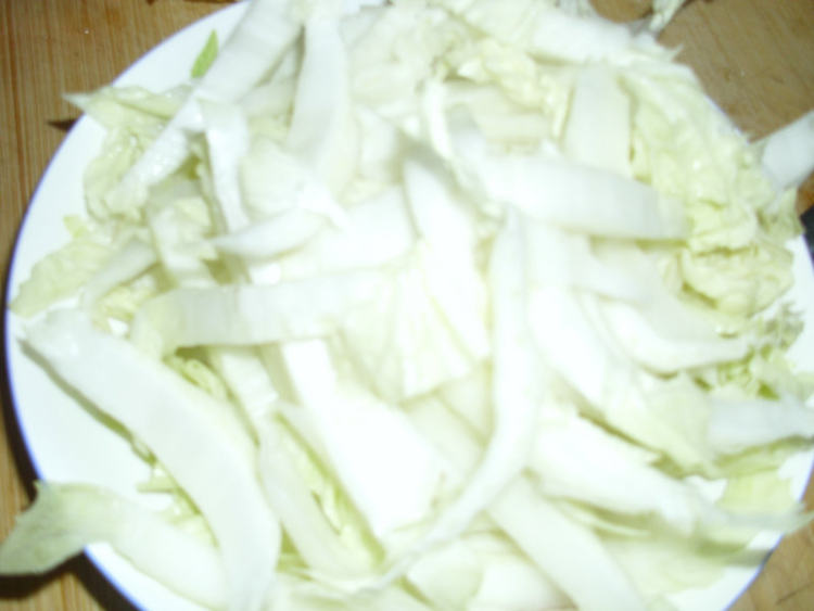 腊肉炒白菜帮步骤2