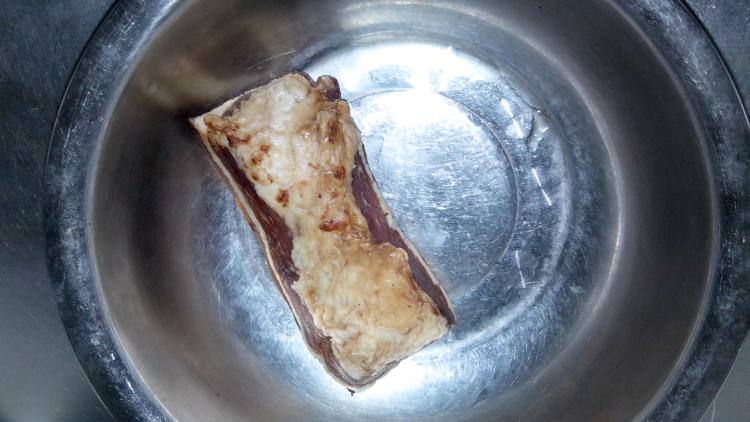 烤腊肉步骤1