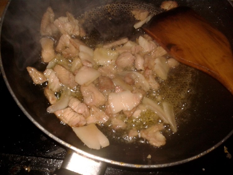 腊肉白菜步骤4