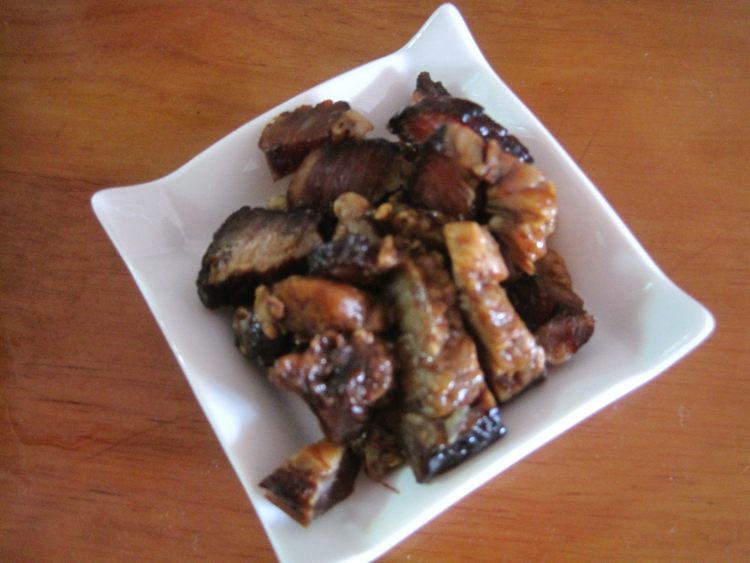 腊肉炒三丝步骤2