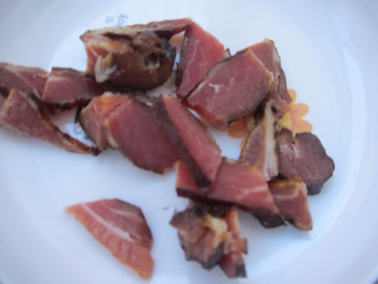 腊肉炒四季豆步骤3